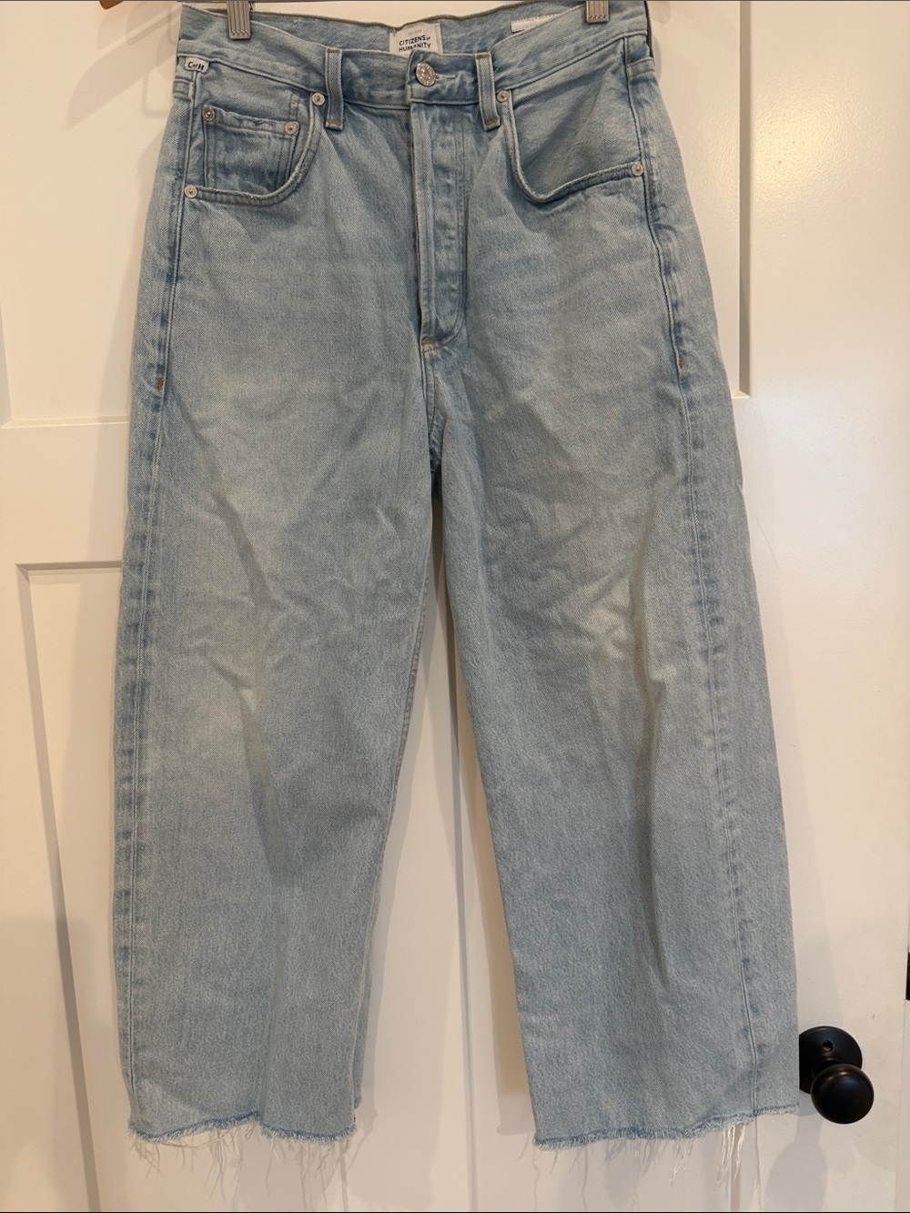 Citizens Of Humanity Ayla cropLight Wash Relaxed Straight Jeans